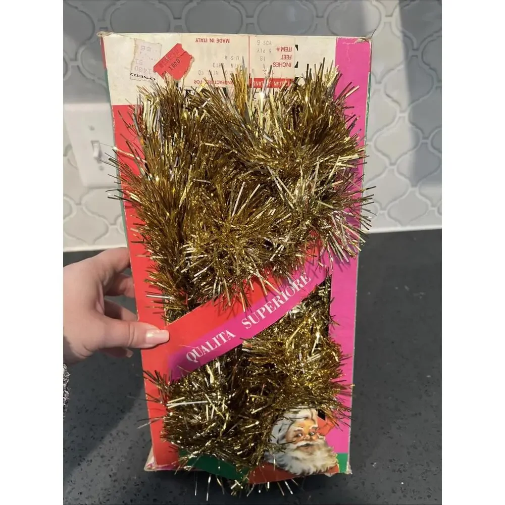 Vintage Christmas Gold Tinsel Garland Made In Italy 18 Yards With Box